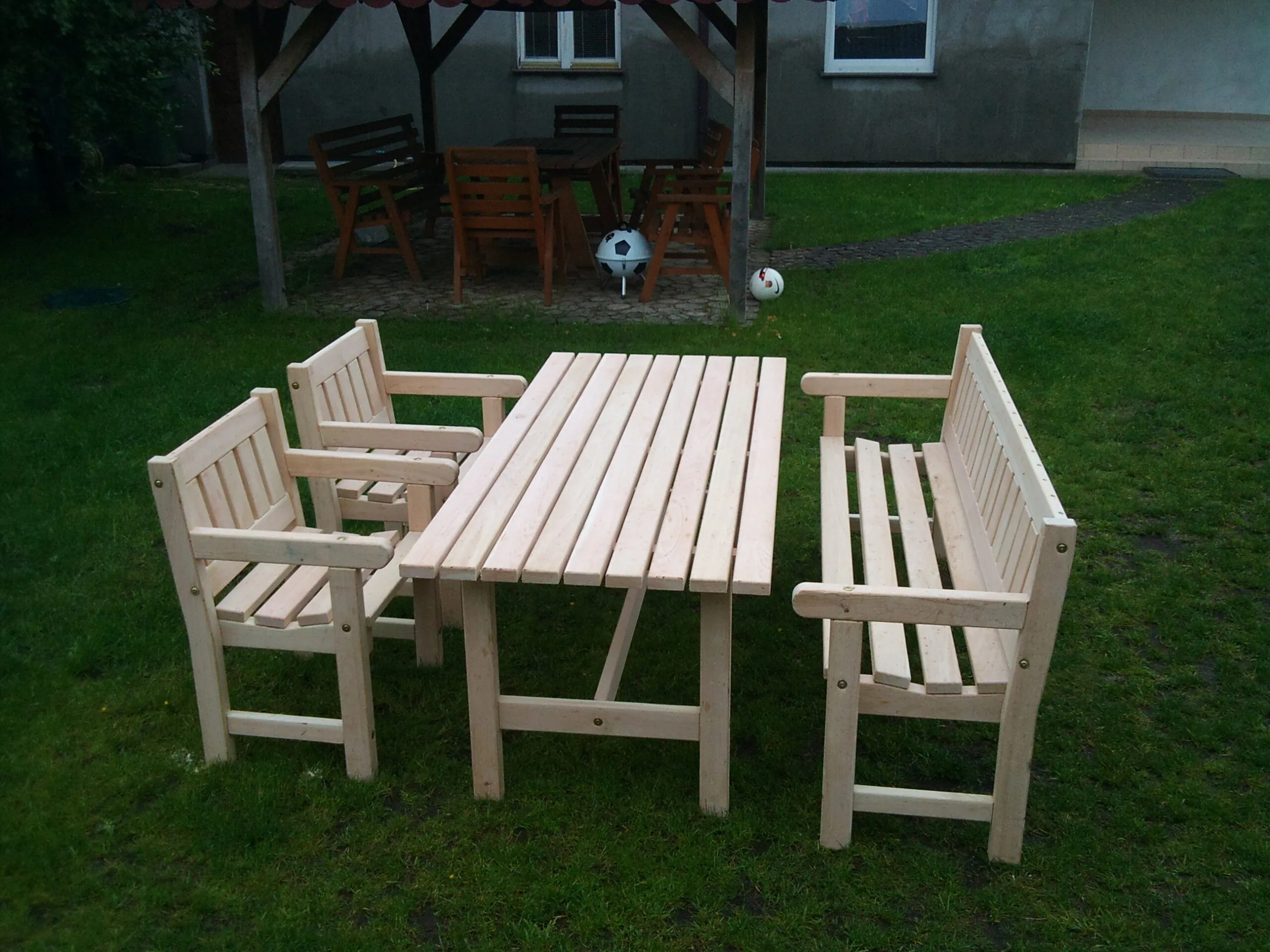 Komplet ogrodowy – widok z boku, Tartak Darul